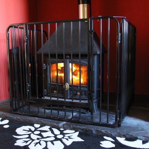Nursery fire guard - guard, safety